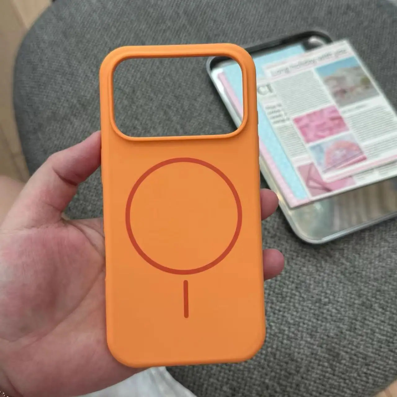 Official Solid Color Liquid Silicone Magsafe Phone Case for IPhone 17 Pro Max 17 Pro 17 Air Magnetic Wireless Charge Cover
